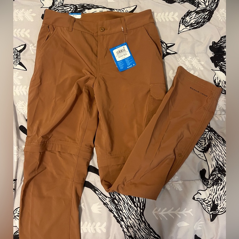 NWT Columbia zip-off quick-dry hiking pants.